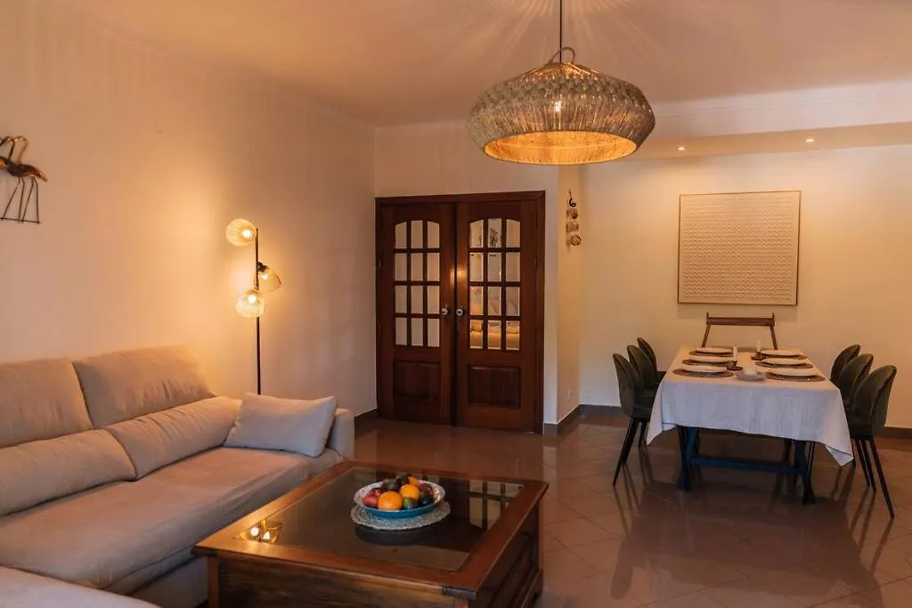 Starry Nights Apartment Albufeira 0*,  Portugalsko